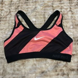 Nike Pro Sports Bra